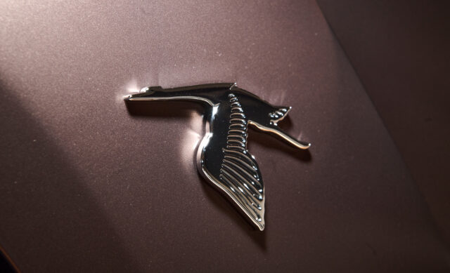 Hispano Suiza Sagrera badge